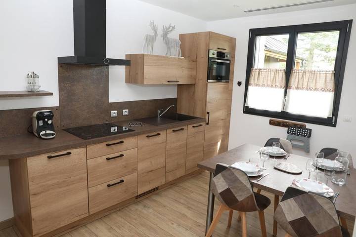 Location de vacances pour 6 personnes, avec Terrasse et Jardin ainsi que Sauna et Vue dans Béville-le-Comte
