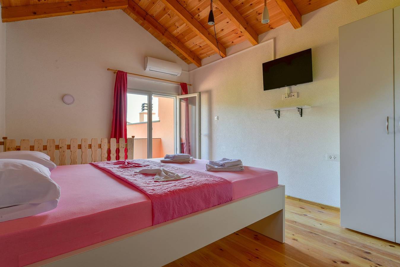 Appartement entier, Appartement de vacances pour 2 personnes avec balcon/terrasse in Monténégro