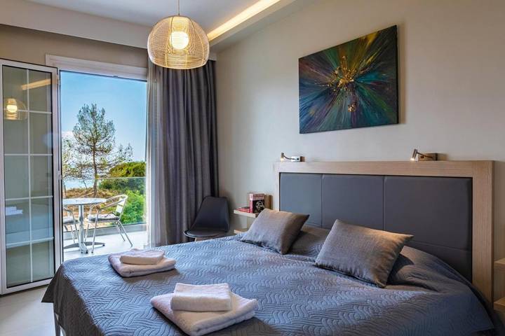 Hôtel, avec Balcon et Terrasse ainsi que Jardin et Vue
