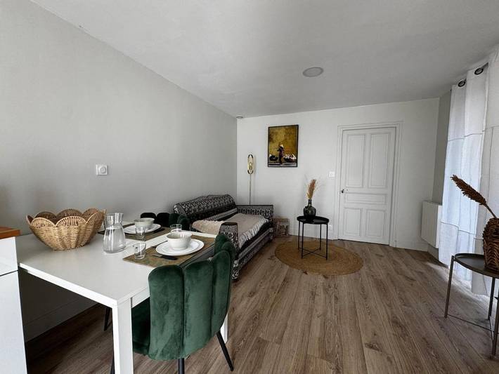 Gîte pour 2 personnes, avec Terrasse à Luc-la-Primaube - 2