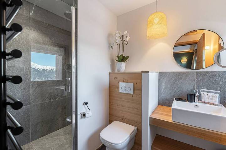 Appartement entier, Appartement rénové au cœur de Courchevel 1850, 4 chambres, 8 pers. in Saint-Bon-Tarentaise, Courchevel