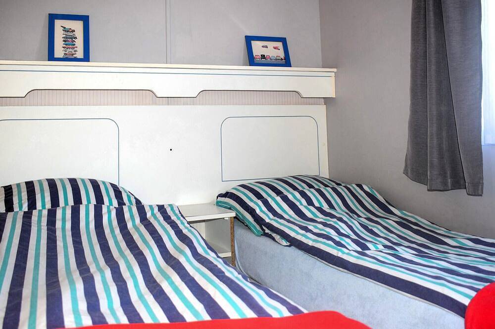 2 bedroom pet friendly (sta)caravan in Rowy in Rowy, Parc national Słowiński