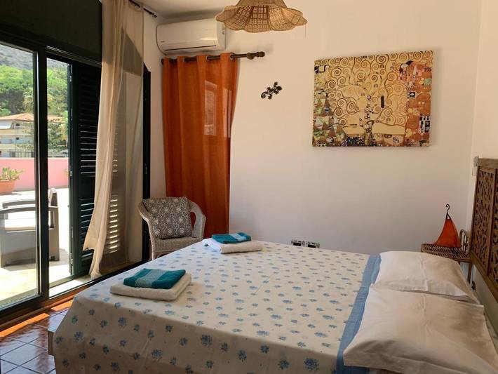 Maison d’hôte pour 3 personnes, avec Balcon ainsi que Terrasse et Vue à Tropea - 4