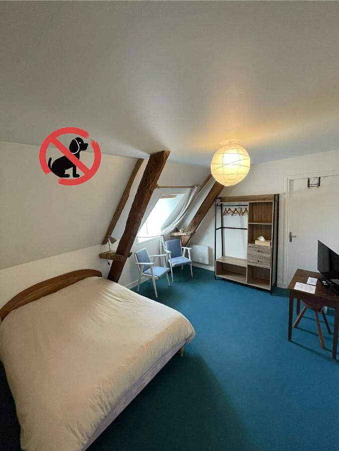 Location de vacances pour 7 personnes, avec jardin ainsi que vue et terrasse à Formigny - 2