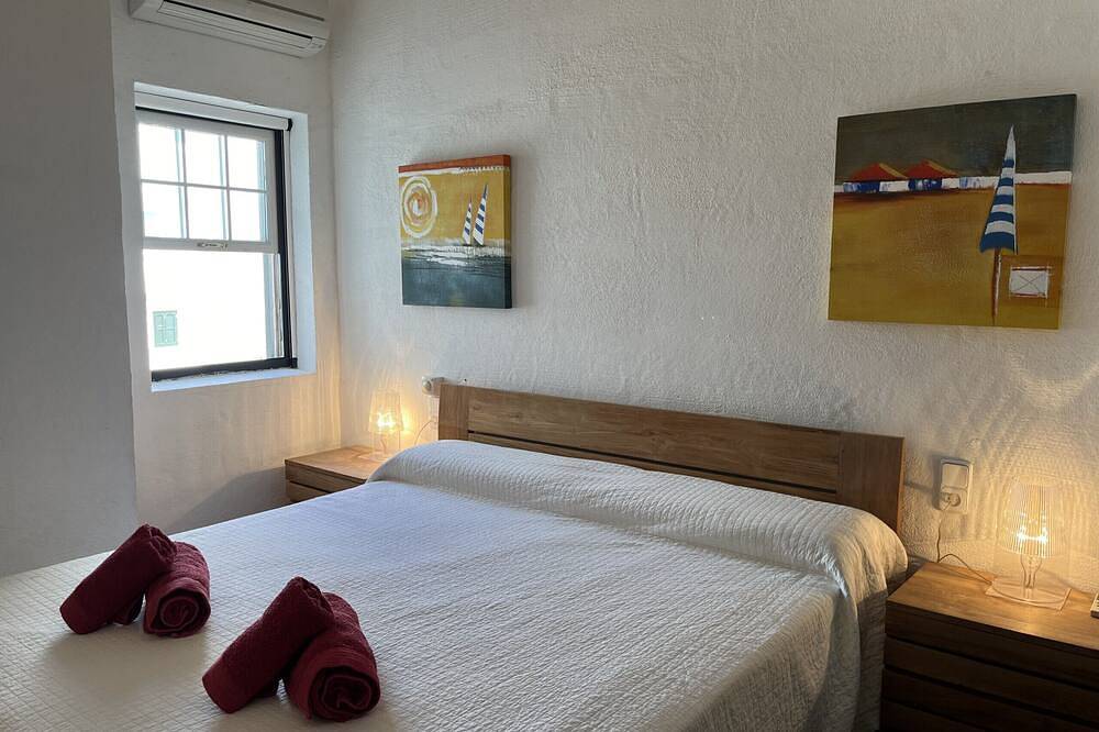Superb house in quiet area 100 m far from the sea in Fornells, Es Mercadal