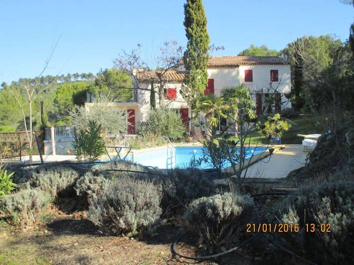 Gîte pour 2 personnes, avec piscine et jardin à Rognes - 3