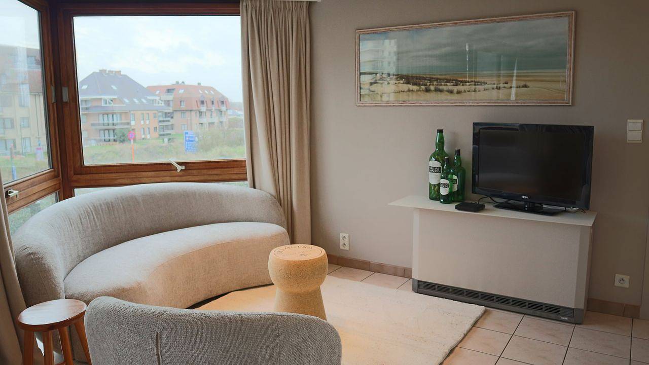 Geheel vakantieappartement, Vakantieappartement voor 5 personen met terras in Oostduinkerke, Koksijde