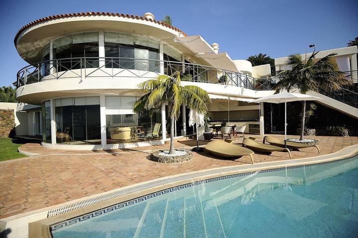 Luxuriöse Villa Bahía mit Infinity Pool, Panoramablick, Sauna und Fitnessbereich in El Sauzal, Teneriffa Nord