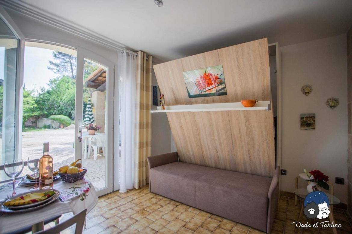 Appartement entier, Charmant studio a la campagne in Peypin, Côte méditerranéenne (France)