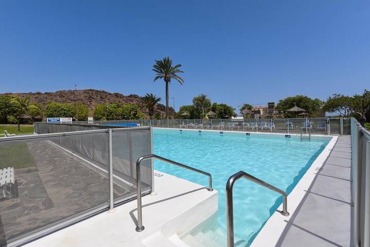 Bungalow für 6 Personen, mit Terrasse und Garten sowie Pool, mit Haustier in San Agustin - 4