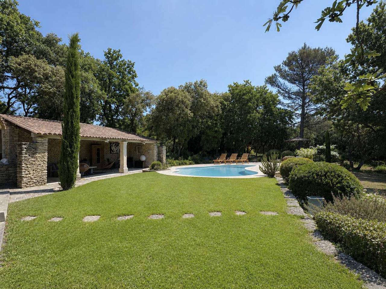 Provencal villa in the heart of the Luberon in Gordes, Parque natural regional del Luberon