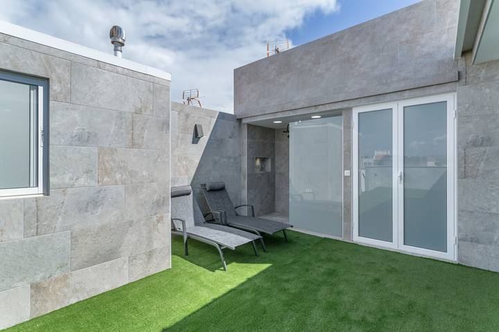 Ganze Wohnung, Ferienwohnung 'Isleta 5 Ático' mit Meerblick, privater Terrasse und WLAN in La Isleta, Las Palmas