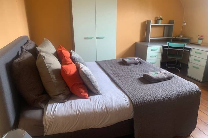 Gîte pour 13 personnes, avec jardin dans la Province du Brabant wallon - 2