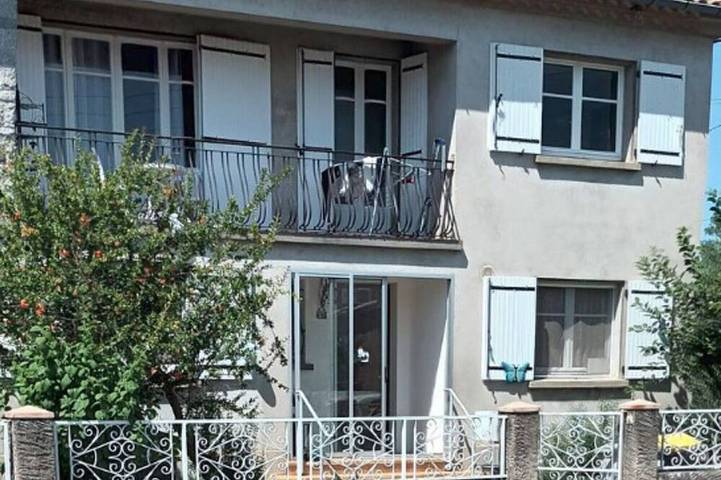 Ferienwohnung für 4 Personen, mit Terrasse und Garten - 1
