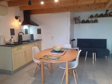 Gîte pour 2 personnes, avec jardin à Saint-Étienne-du-Bois