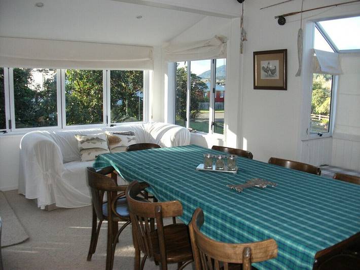 Location de vacances pour 10 personnes, avec jardin et balcon à Taupo - 2