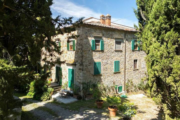 Casa vacanza per 8 persone, con giardino e balcone in Castellina in Chianti