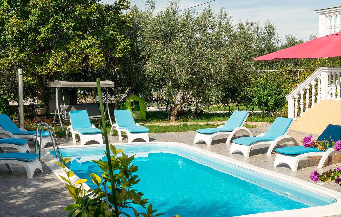 Ganze Ferienwohnung, Ferienwohnung für 6 Personen mit Pool in Poličnik, Zadar