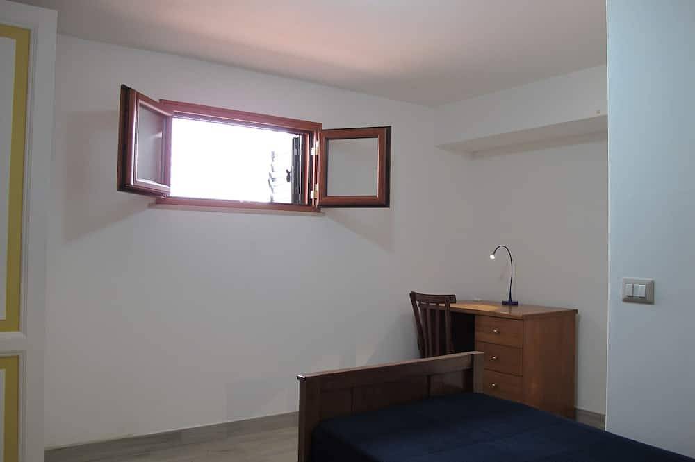 Ganze Wohnung, Gritti Wohnung · Casa Margherita in Spiaggia Michelino, Parghelia