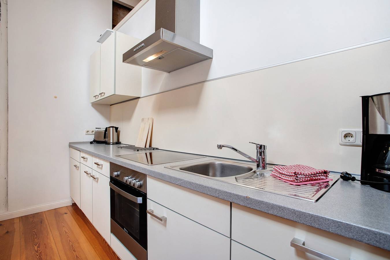 Apartamento entero, Apartamento 'Alte Seifensiederei - Ferienloft' con wifi in Ocenarium Stralsund, Stralsund