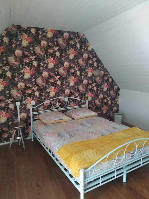 Location de vacances pour 3 personnes, avec Jardin à Plésidy
