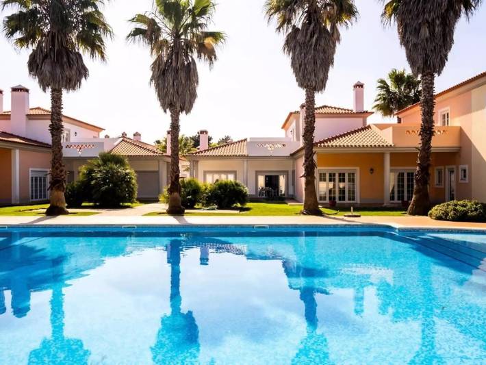 Villa para 6 pessoas, com Terraço e Jardim e ainda Piscina em Amoreira