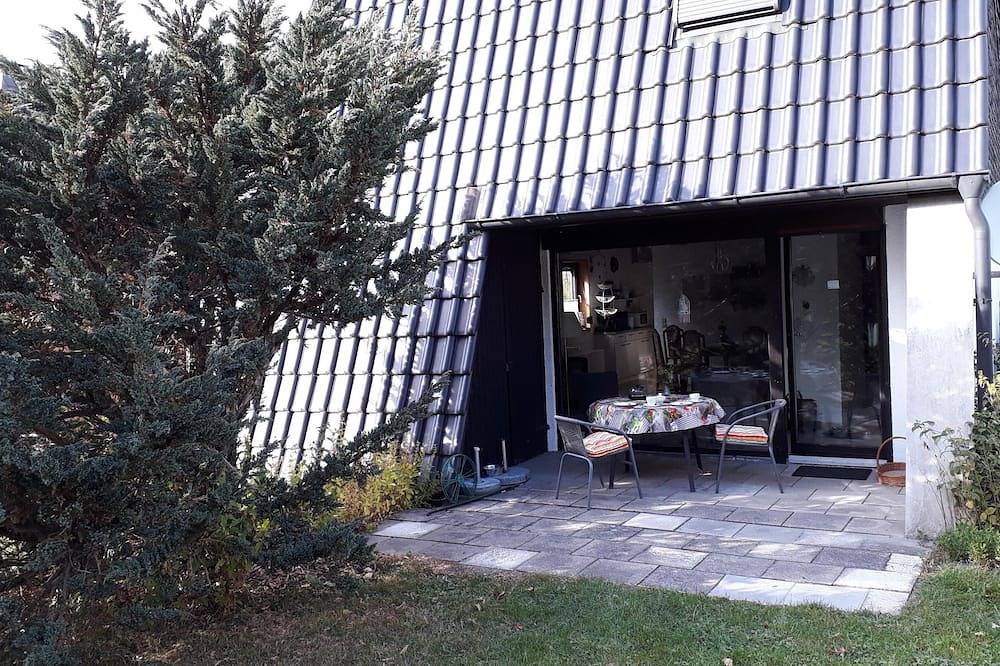 Casa de campo en el bosque de Franconia justo en el borde del bosque (Bad Steben, Rennsteig) in Lichtenberg (Oberfranken), Distrito de Hof