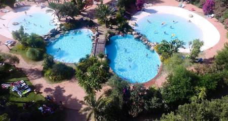 Camping für 4 Personen, mit Pool auf Sardinien