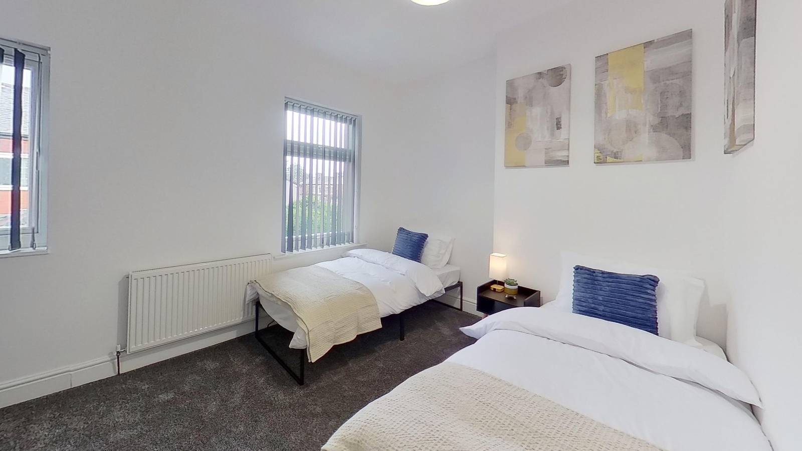 2 Bedroom House - Wifi - Parking - Pool Table in Greater Manchester