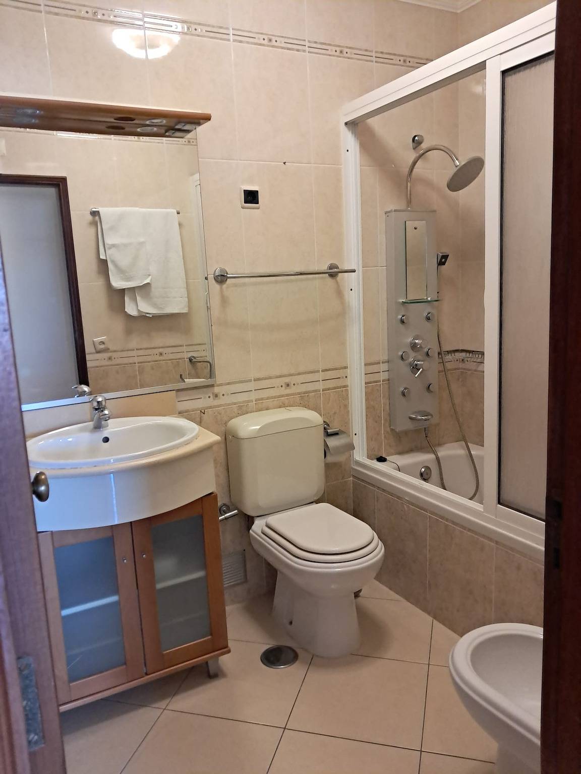 Ganze Wohnung, Ferienwohnung für 4 Personen mit Balkon in Cavacos, Quarteira