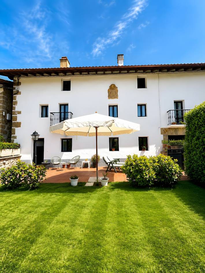Casa rural para 6 personas, con jardín en Navarra - 2