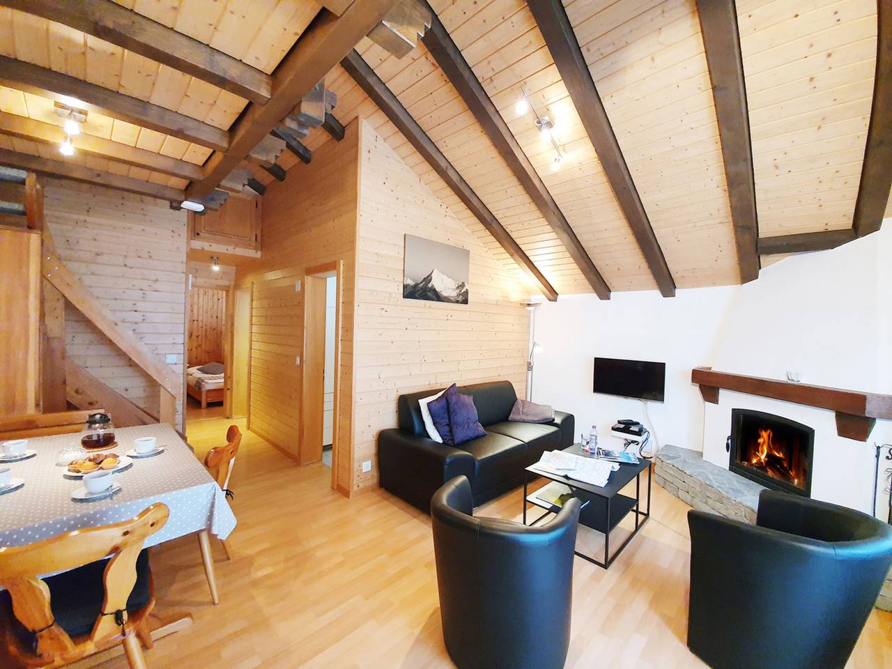 Ganze Wohnung, Bergdohle in Randa, Walliser Alpen