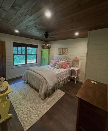 Vacation House for 8 Guests in Vermont, USA, Picture 2