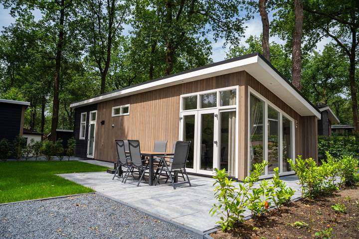 Chalet voor 4 personen, met terras en tuin, met huisdier in Hoenderloo