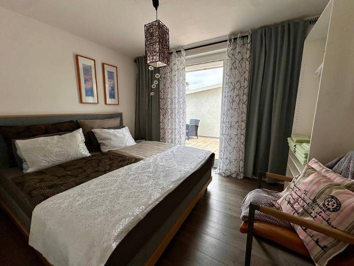 Ferienwohnung für 2 Personen, mit Terrasse und Ausblick in Langenhagen - 3