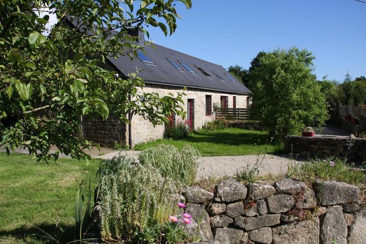 Gîte pour 5 personnes, avec Terrasse et Jardin à Quistinic