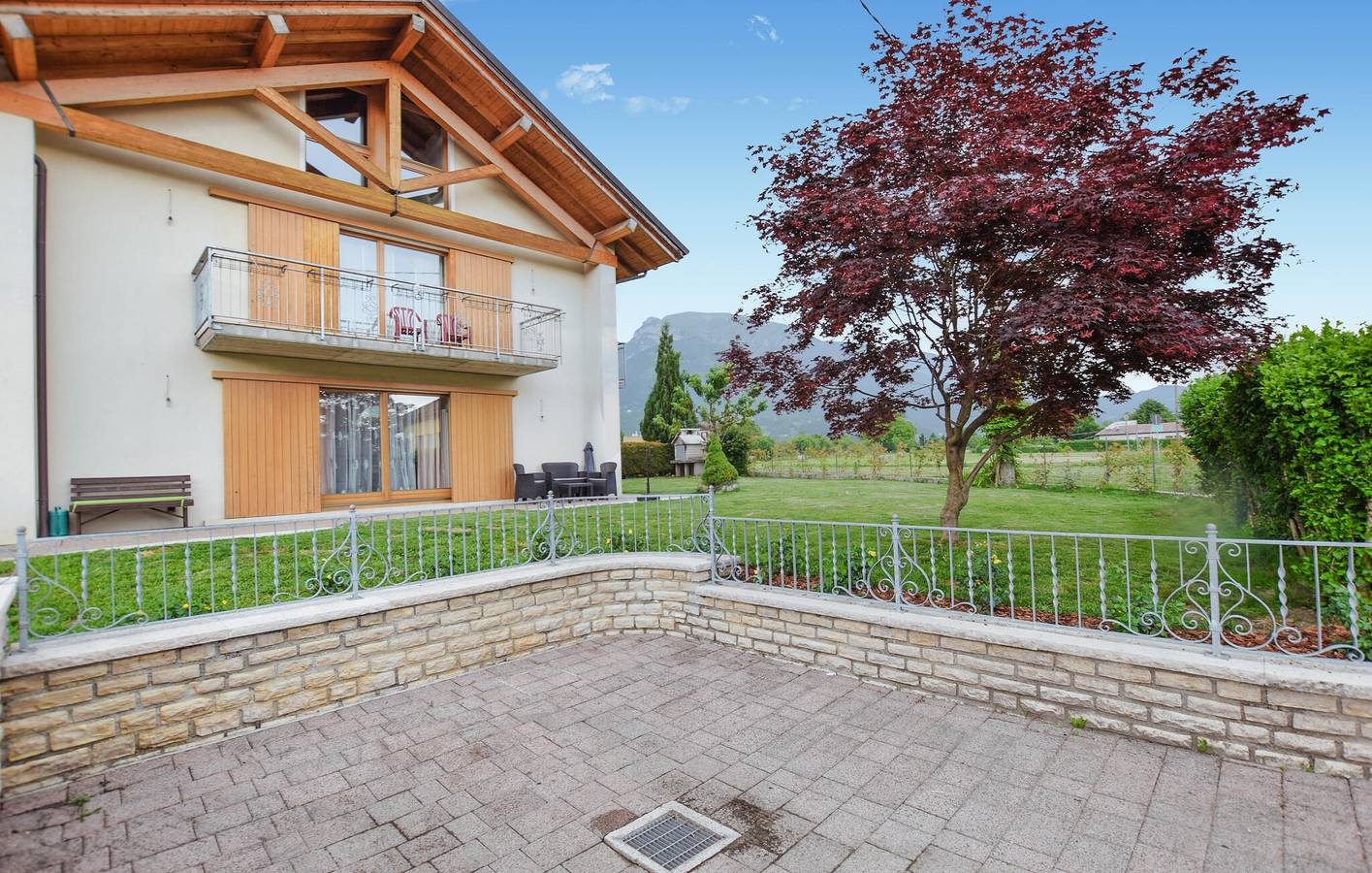 Ganze Ferienwohnung, Gemütlicher Rückzugsort in der Stadt mit WiFi, Terrasse und Parkplatz in Lamon in Lamon, Belluno Provinz