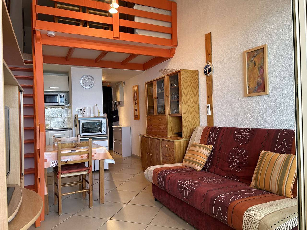 Appartement entier, Studio mezzanine climatisé, terrasse vue mer, parking privé, proche plage in Saint Pierre la Mer, Fleury