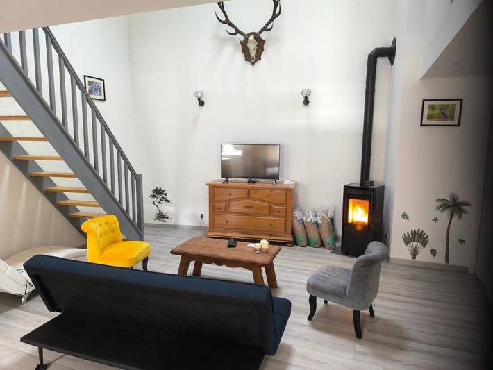 Location de vacances pour 6 personnes, avec jardin dans Harricourt