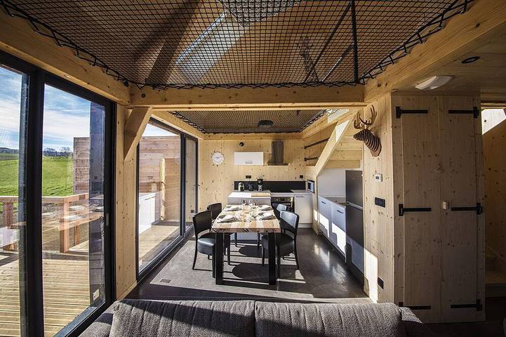 Gîte pour 4 personnes, avec jardin et balcon à Besse-et-Saint-Anastaise
