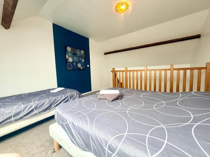 Hôtel pour 2 personnes à Fiennes (homonymie)