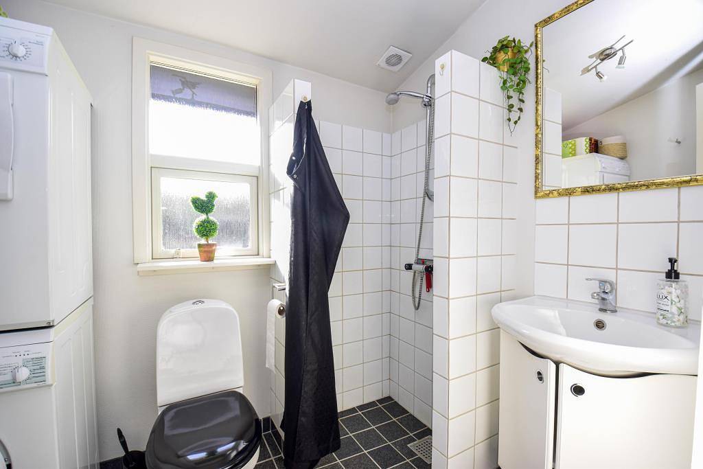 Süßes Häuschen am Fjord – Mit Feuerstelle und Shelter in Ulfborg, Nissum Fjord