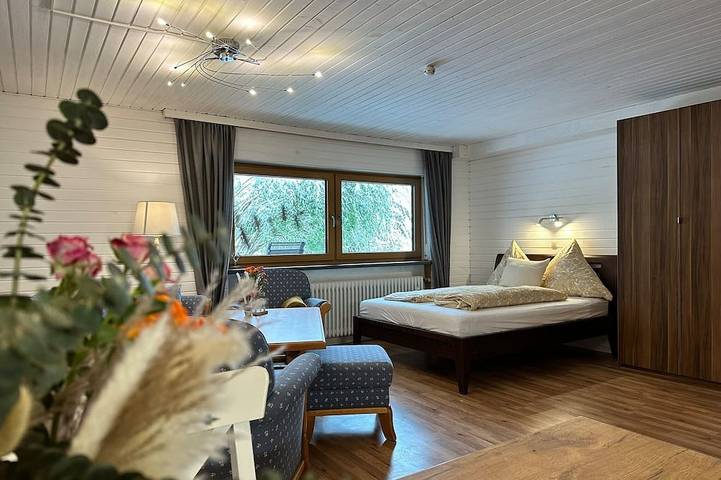 Ferienwohnung für 2 Personen, mit Terrasse und Garten in Wieskirche - 2