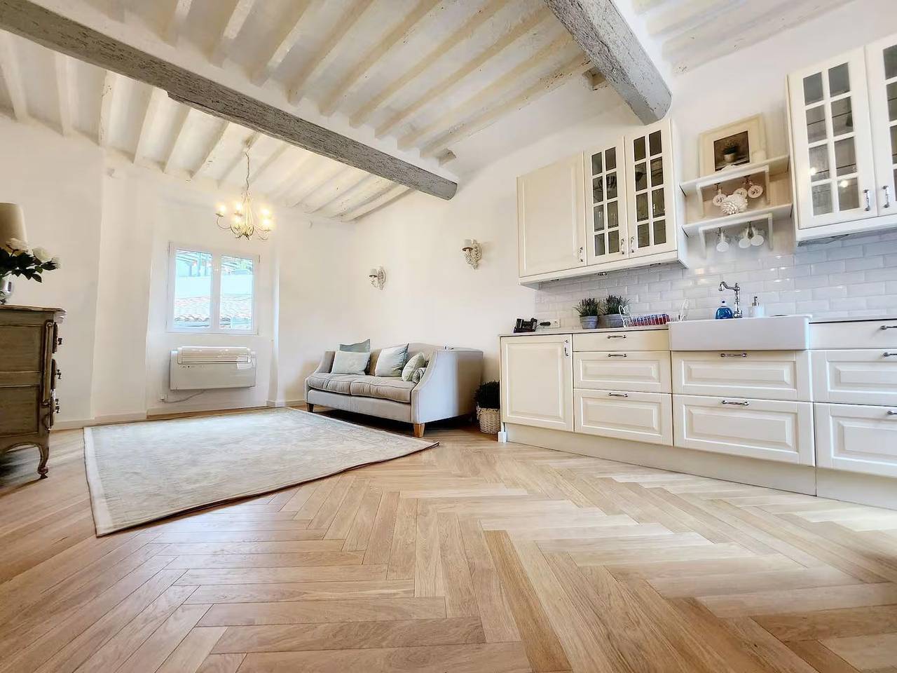 Apartamento entero, La Tour Antiboise - dans le vieil Antibes in Antibes, Region de Cannes