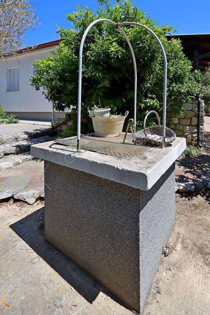 Apartamento entero, Apartamento para dos personas con terraza y vista al mar Kampor, Rab -b in Kampor, Rab