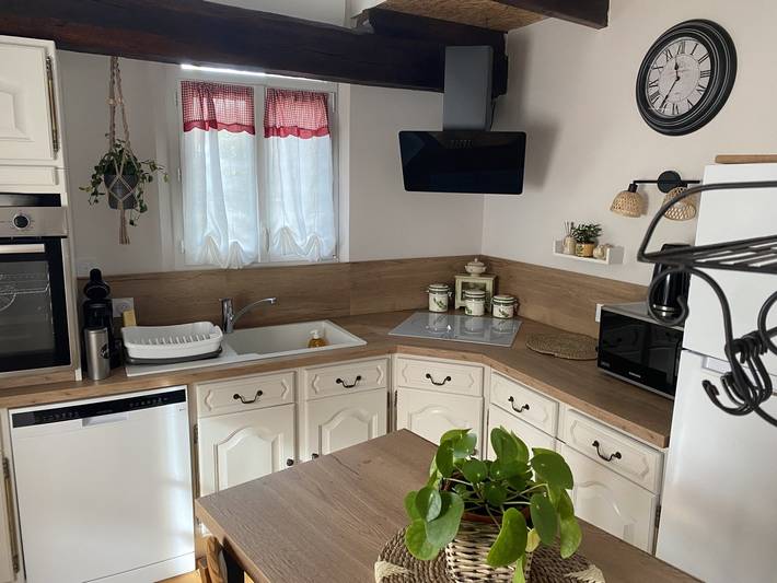 Gîte pour 8 personnes, avec jacuzzi ainsi que jardin et terrasse à Loches - 3