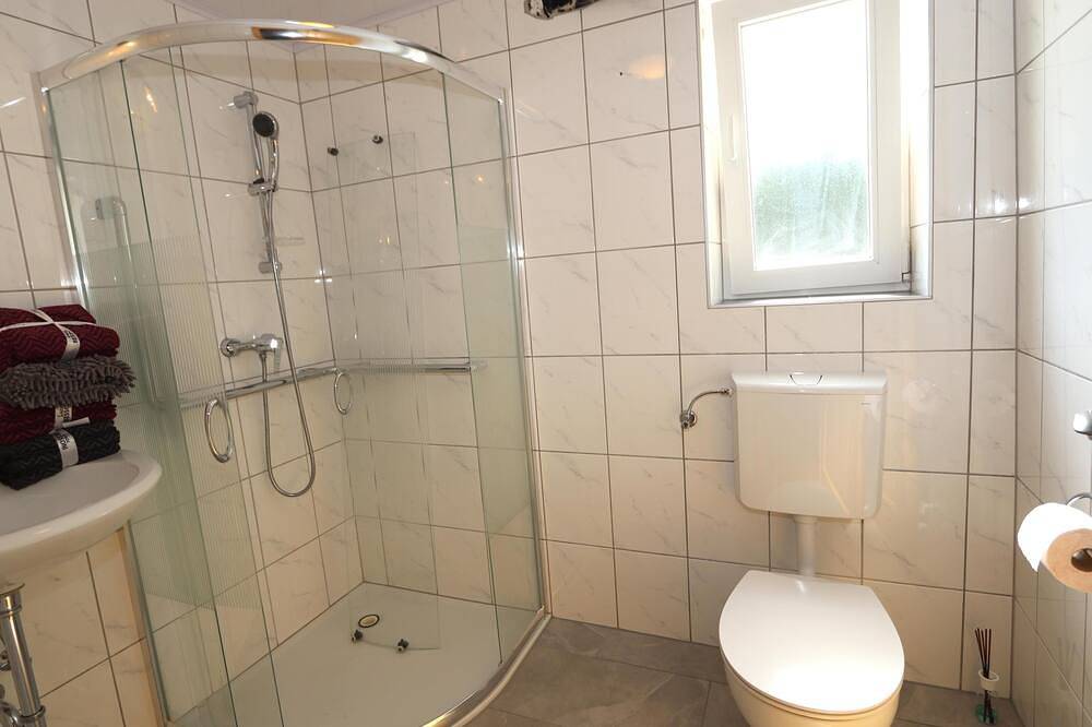 Ganze Wohnung, Schönes Apartment am bewirtschafteten Bauernhof in Lechtaler Alpen, Grins
