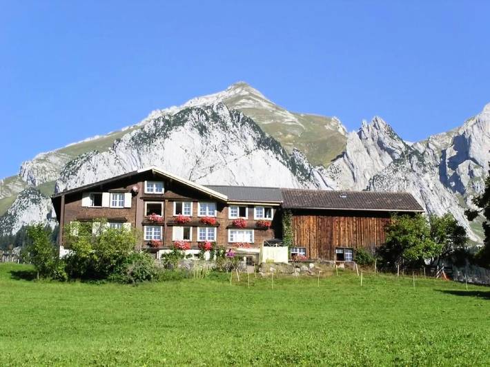 Villa für 6 Personen, mit Garten in der Schweiz