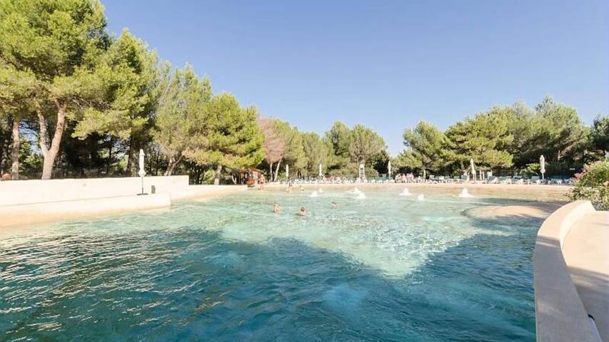 Appartement de vacances pour 6 personnes, avec jardin