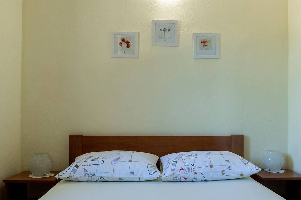 Een oase van rust met een prachtig uitzicht op de oceaan in Sevid, Split-Dalmatië